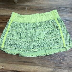 Lululemon Pace Rival mid-rise Skirt